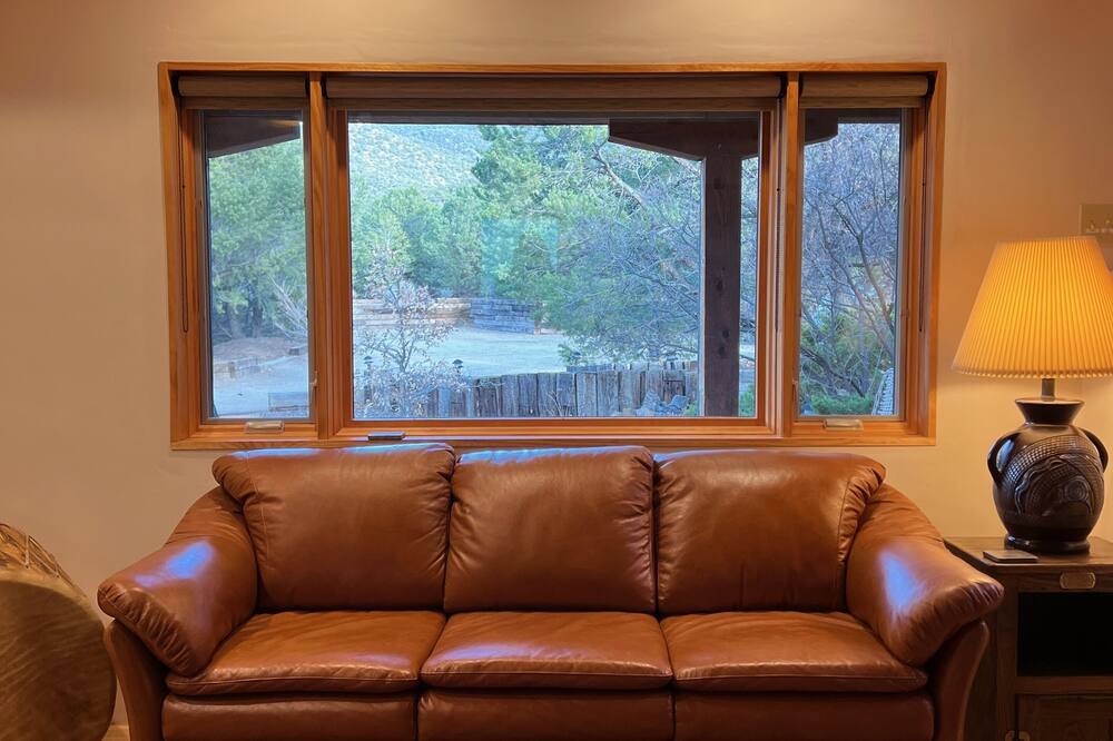 Photo of Livingroom in Taos