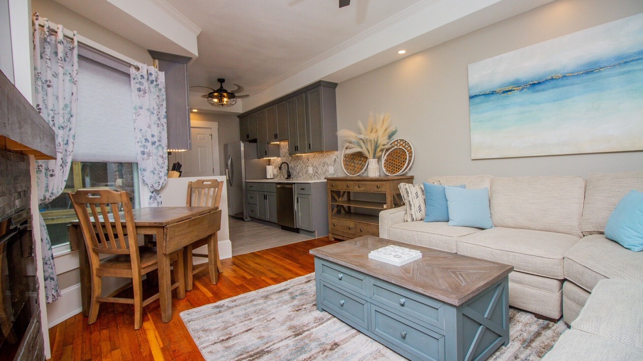 Photo of Livingroom in Richmond