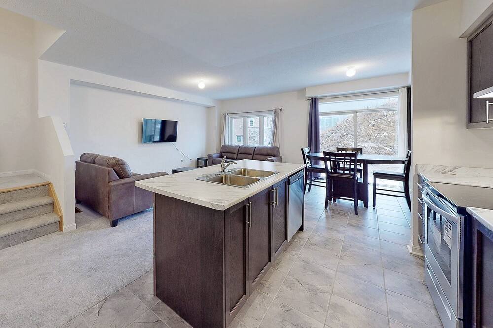 Photo of Kitchen in Oshawa