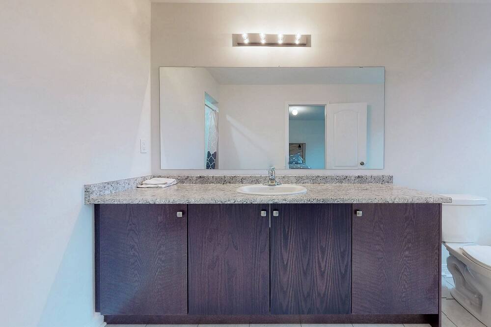 Photo of Bathroom in Oshawa