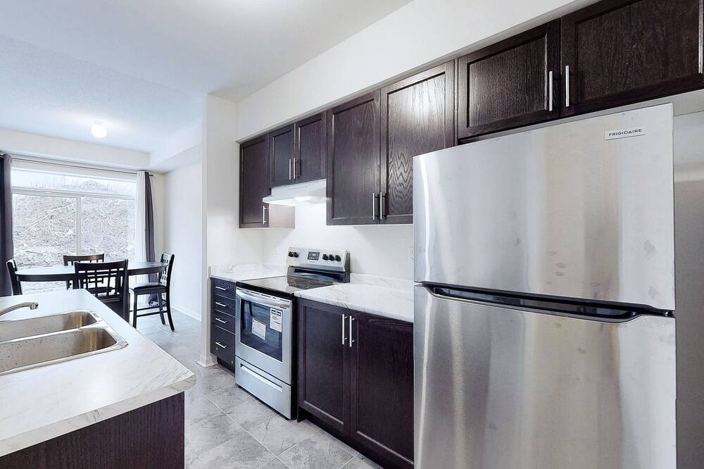 Photo of Kitchen in Oshawa