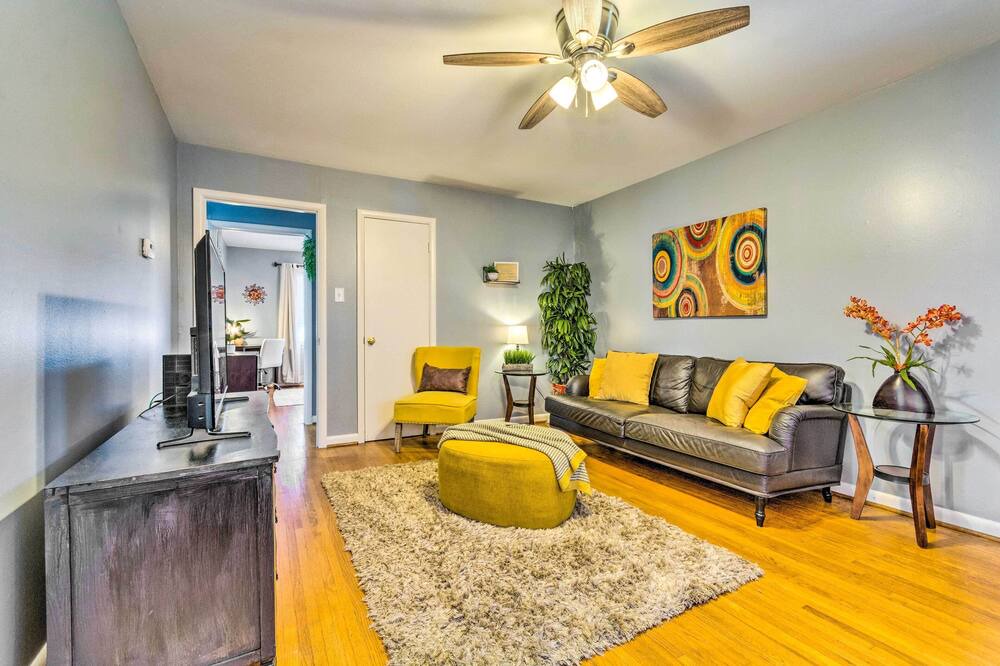 Photo of Livingroom in Hillcrest