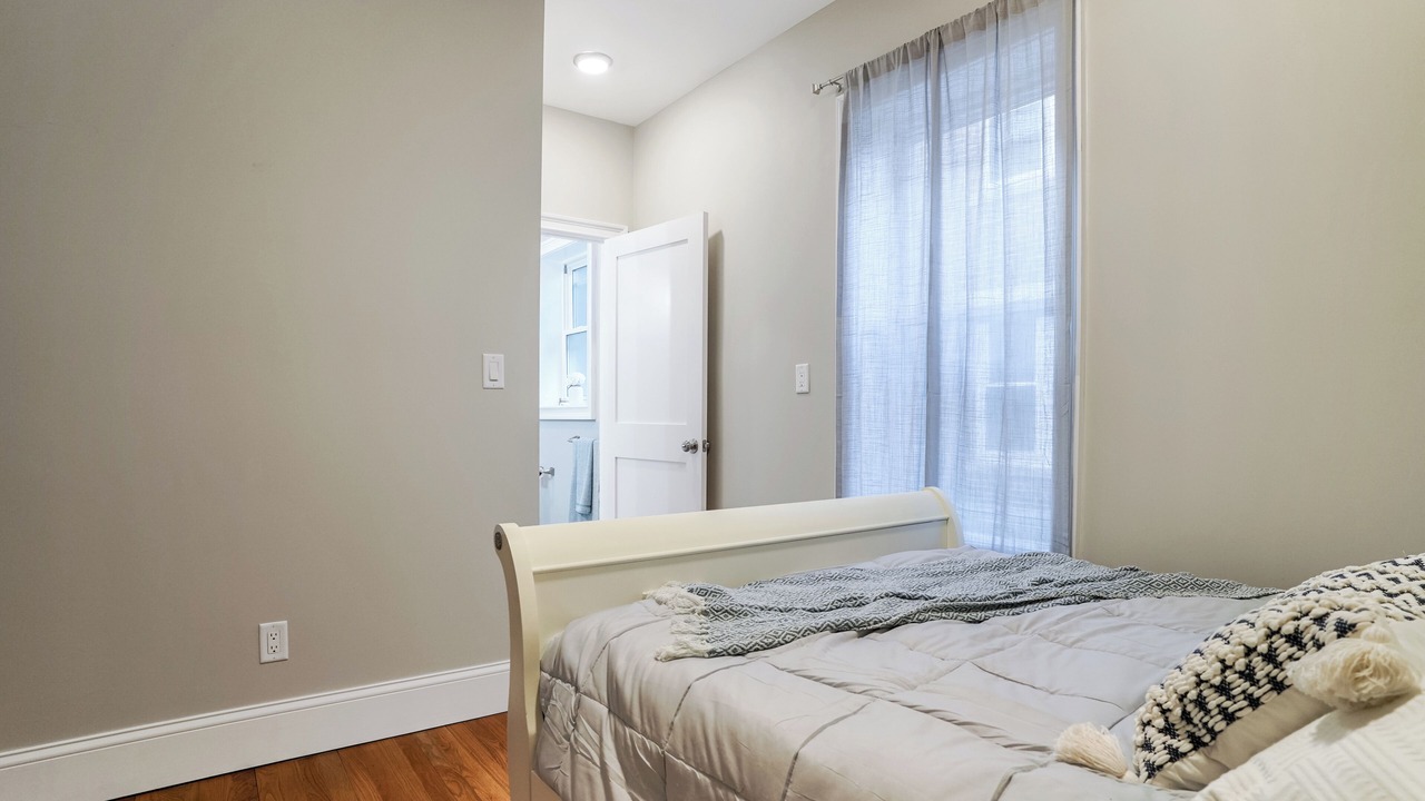 Photo of Others in North Brookline