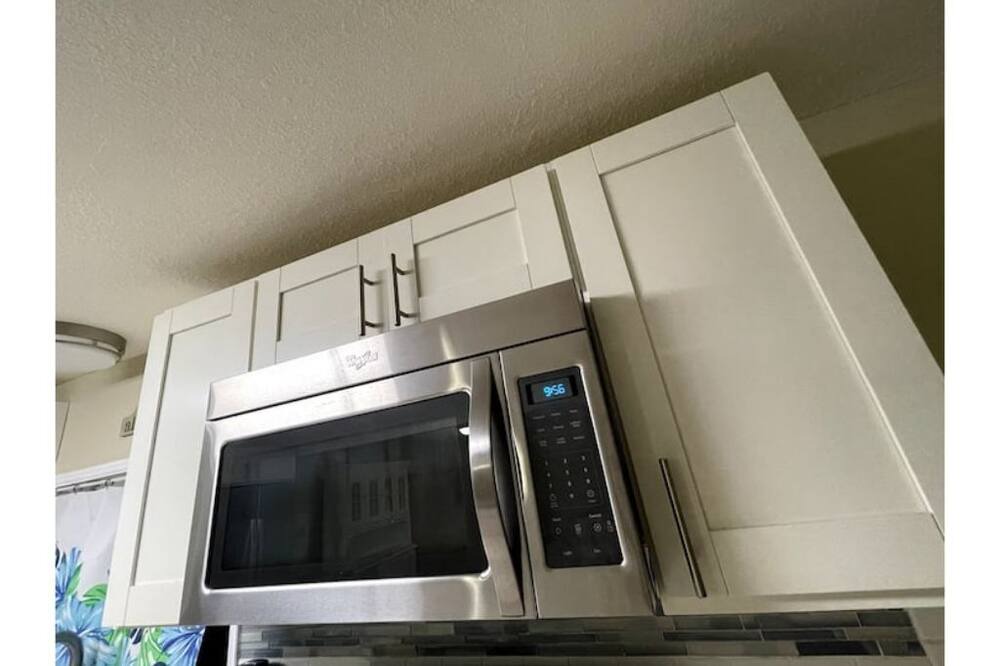 Photo of Kitchen in Kalihi Valley