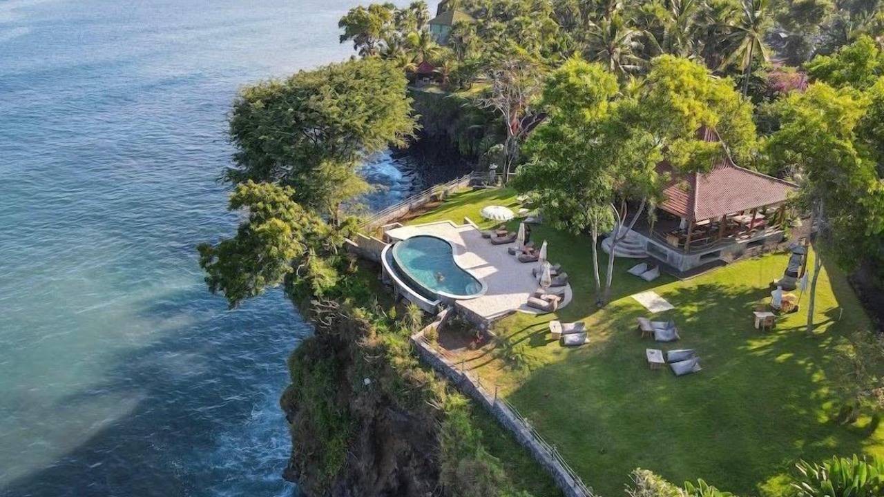 Photo of Outdoor in Seraya Barat