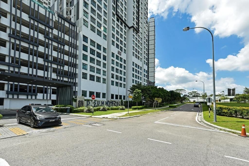 Photo of Outdoor in Kempas