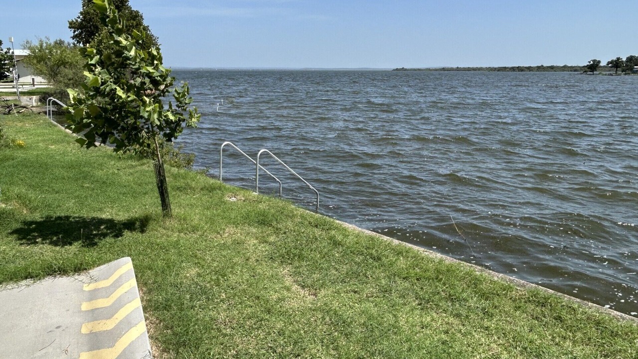 Photo of Outdoor in Tow