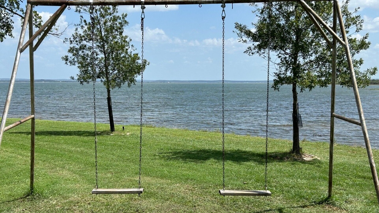 Photo of Outdoor in Tow