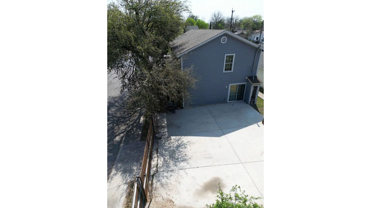 Photo of Outdoor in Harlandale