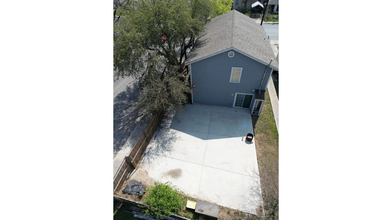 Photo of Outdoor in Harlandale