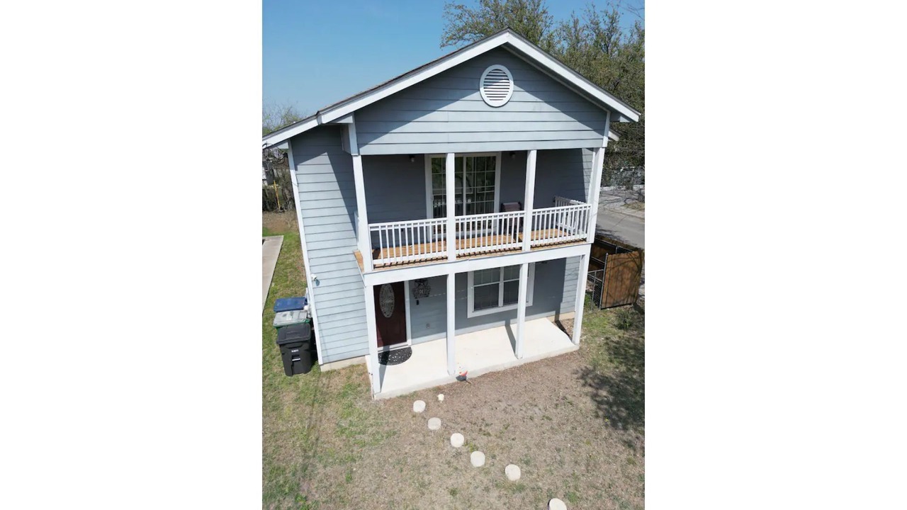 Photo of Outdoor in Harlandale