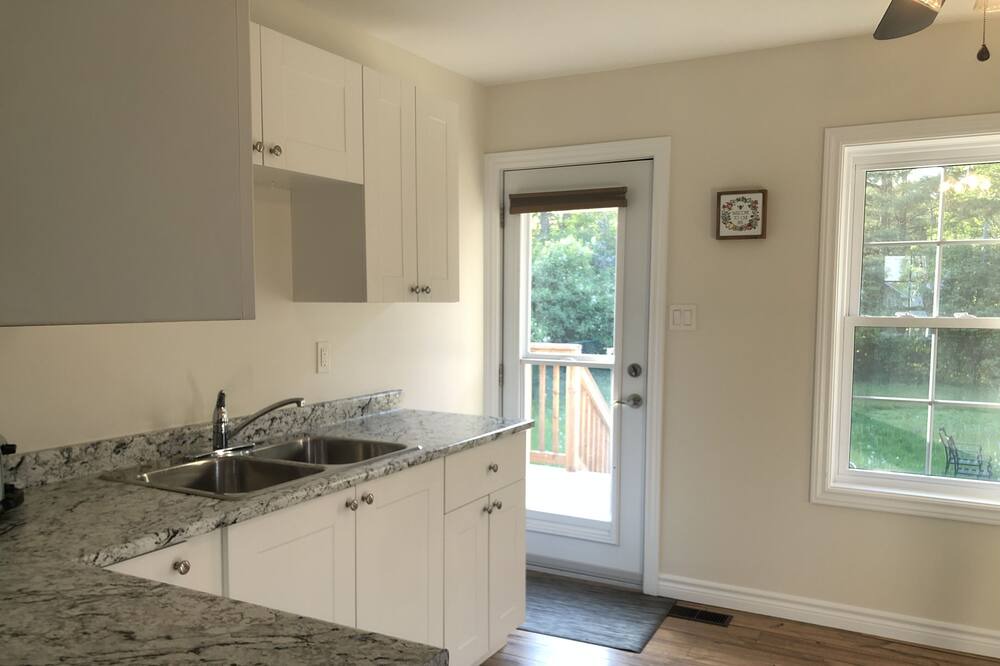 Photo of Kitchen in Youngs Point
