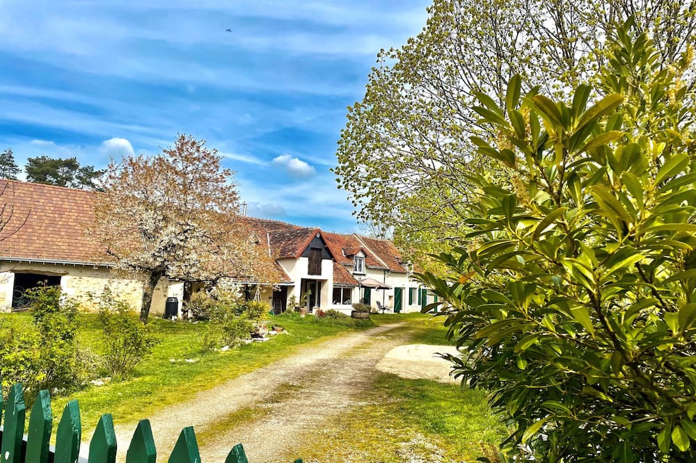 Photo of Others in Sainte-Gemme