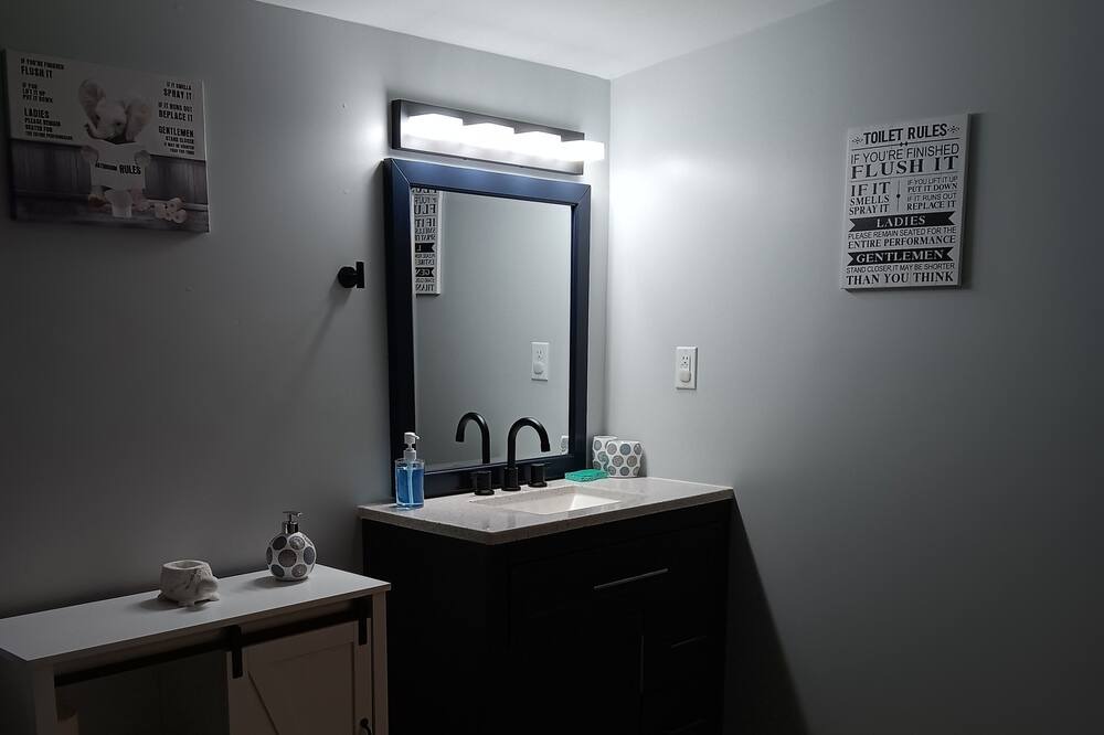 Photo of Bathroom in Conyers