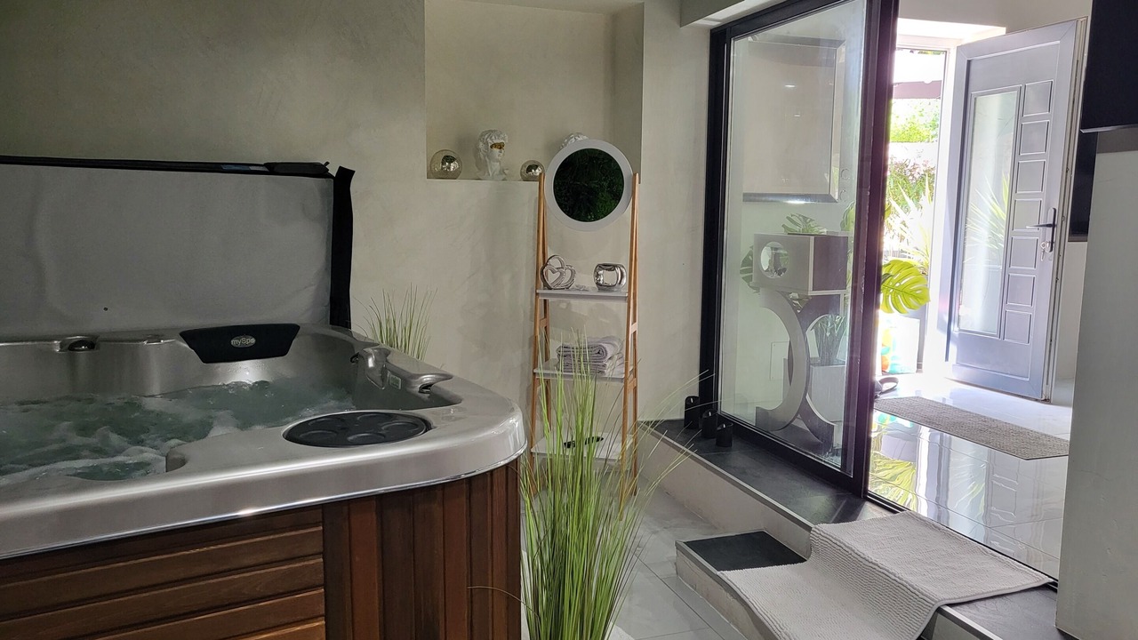 Photo of Others in Beaucroissant