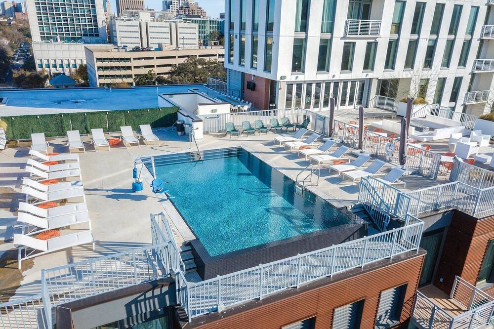 Photo of Outdoor in Civic District