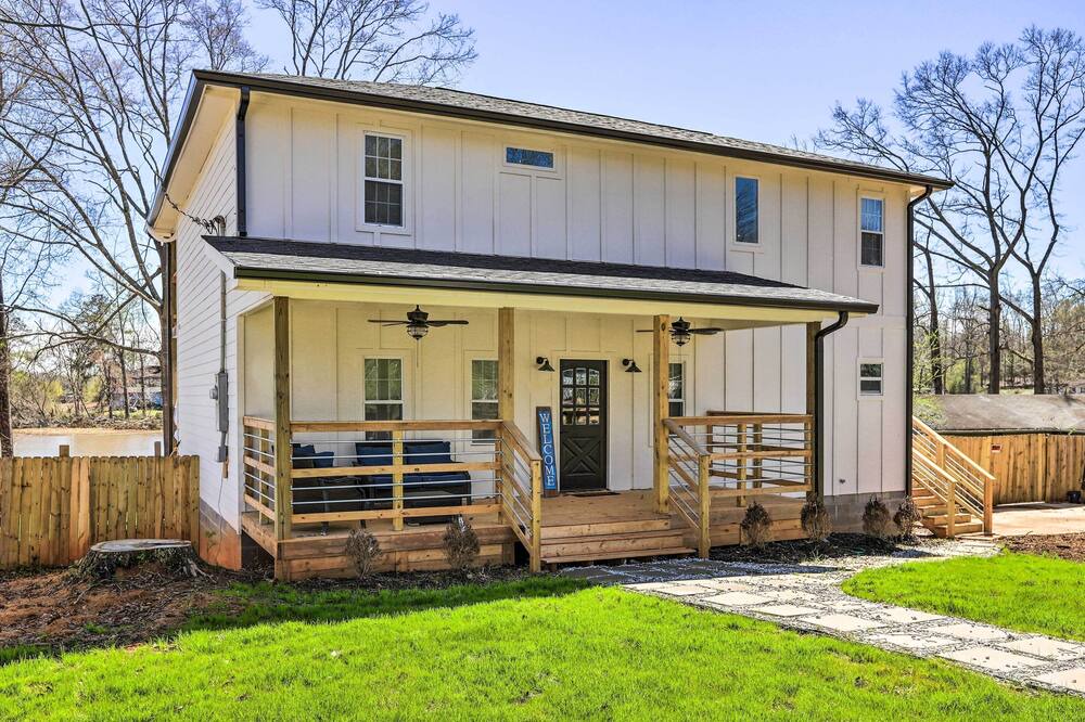 Photo of Others in Jackson