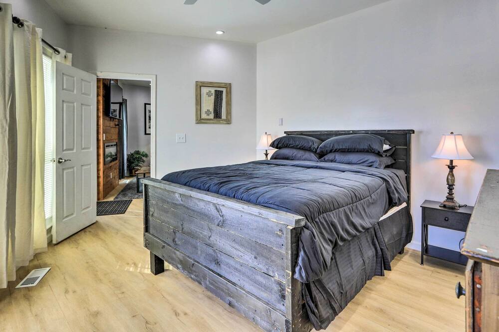 Photo of Bedroom in Jackson