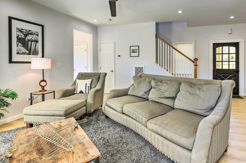 Photo of Livingroom in Jackson