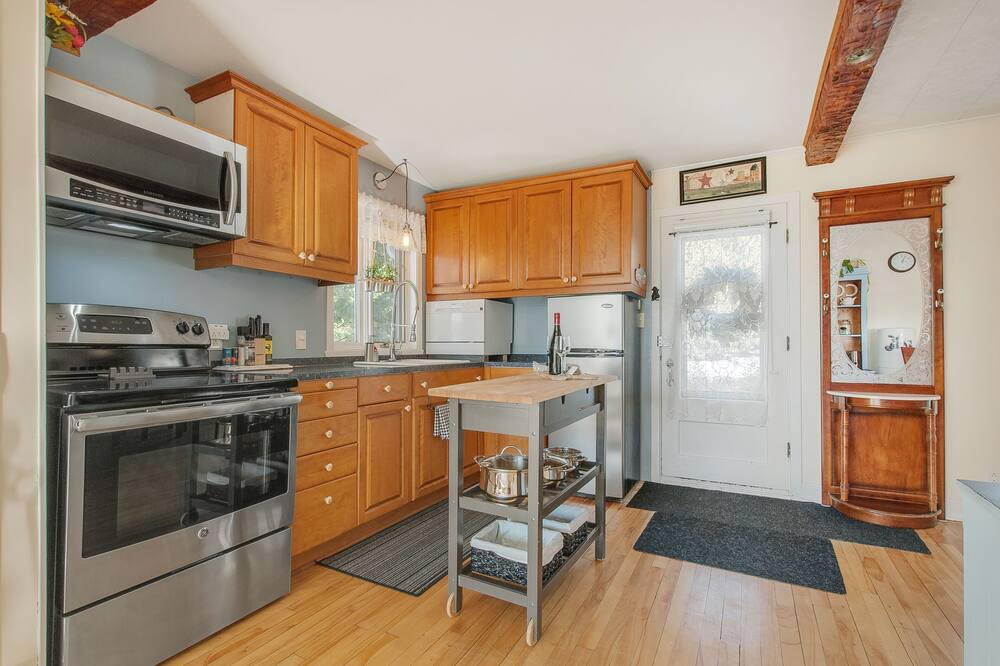 Photo of Kitchen in Sainte-Ann-des-Lacs