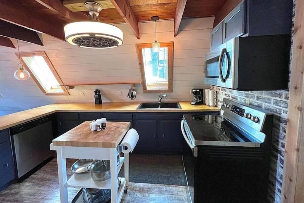 Photo of Kitchen in Hoyt