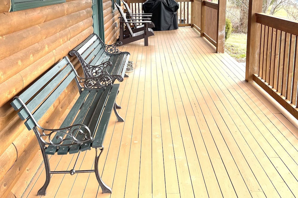 Photo of Patio Balcony in Inverness County