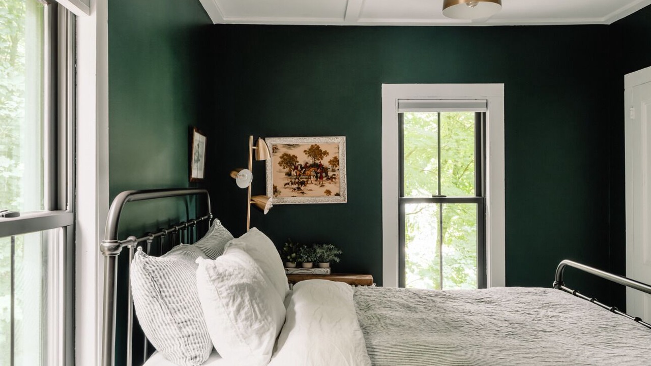 Photo of Bedroom in Roscoe