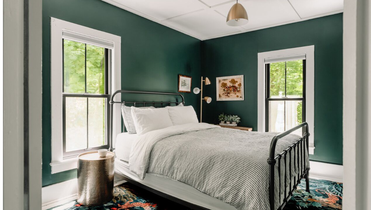 Photo of Bedroom in Roscoe