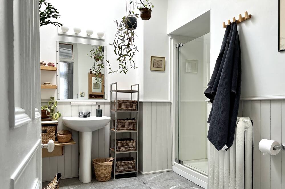 Photo of Bathroom in Mile End