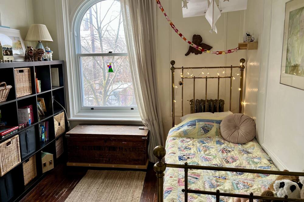 Photo of Bedroom in Mile End