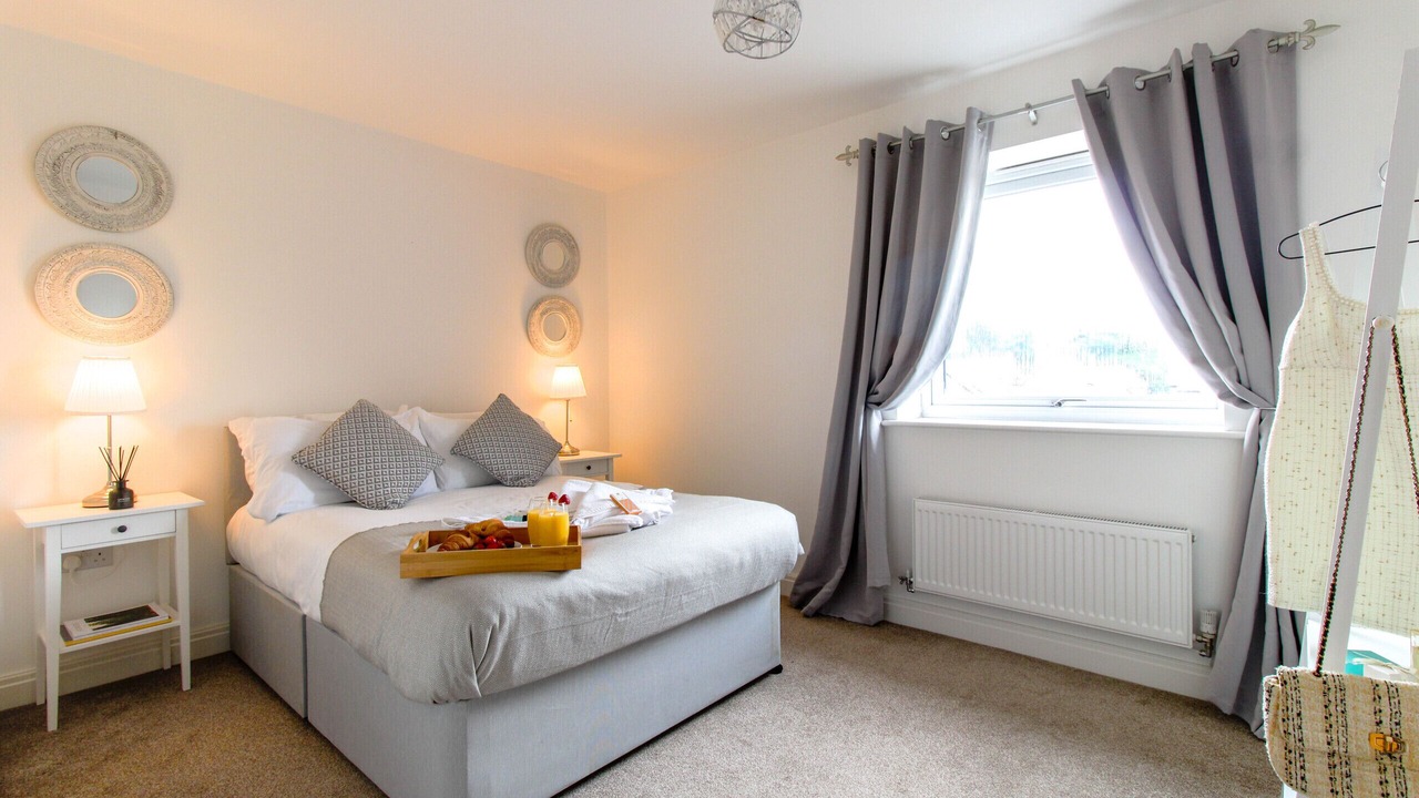 Photo of Others in Walton