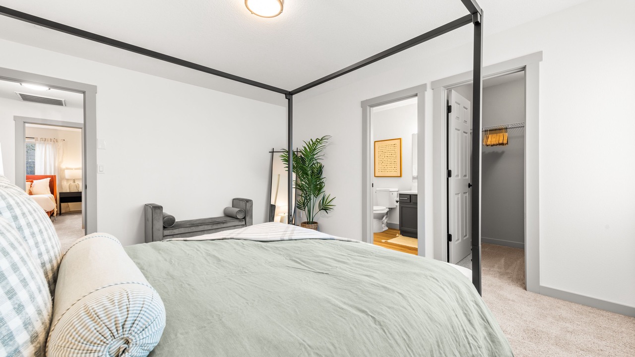 Photo of Others in Pleasant Valley