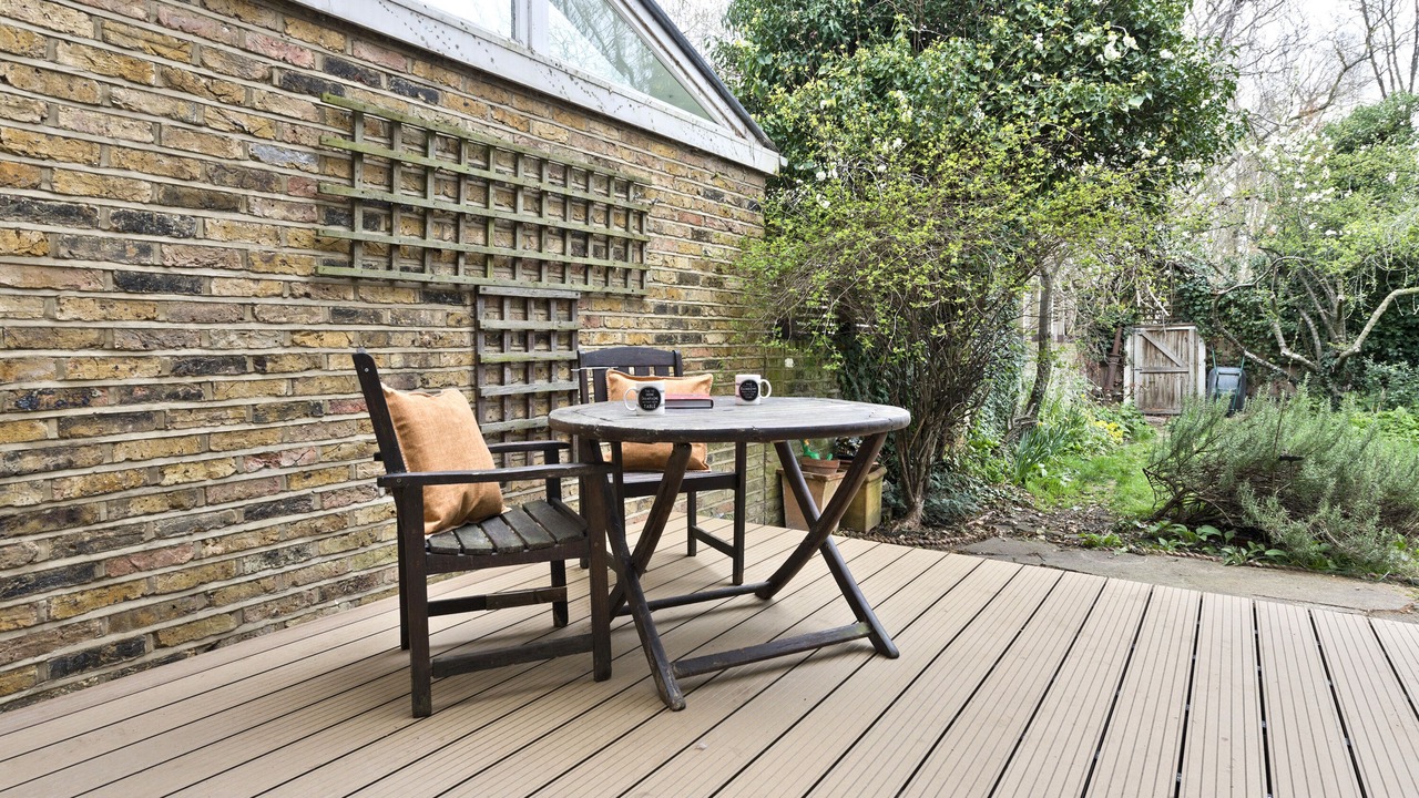 Photo of Outdoor in Nightingale