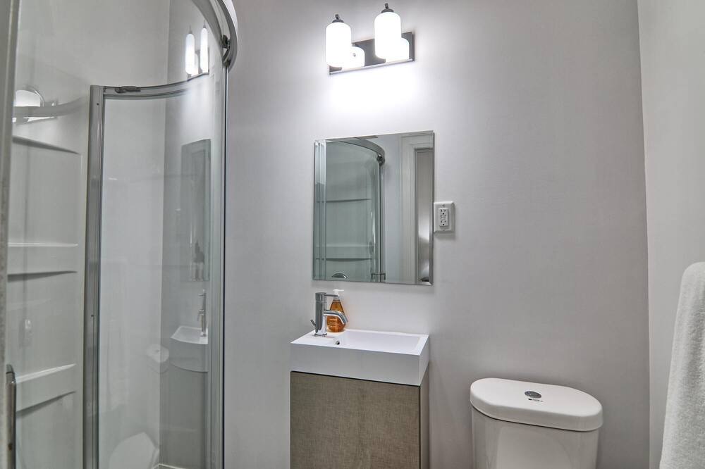 Photo of Bathroom in Barrie