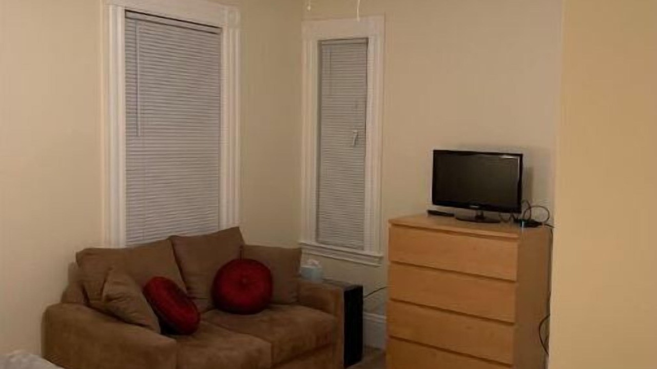 Photo of Livingroom in West Roxbury
