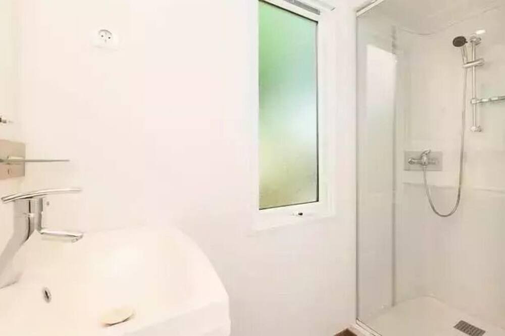 Photo of Bathroom in Varennes sur Loire