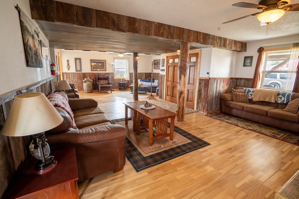 Photo of Livingroom in Union County