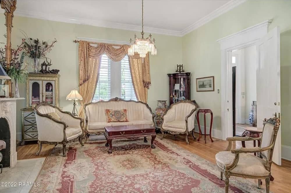 Photo of Livingroom in Franklin