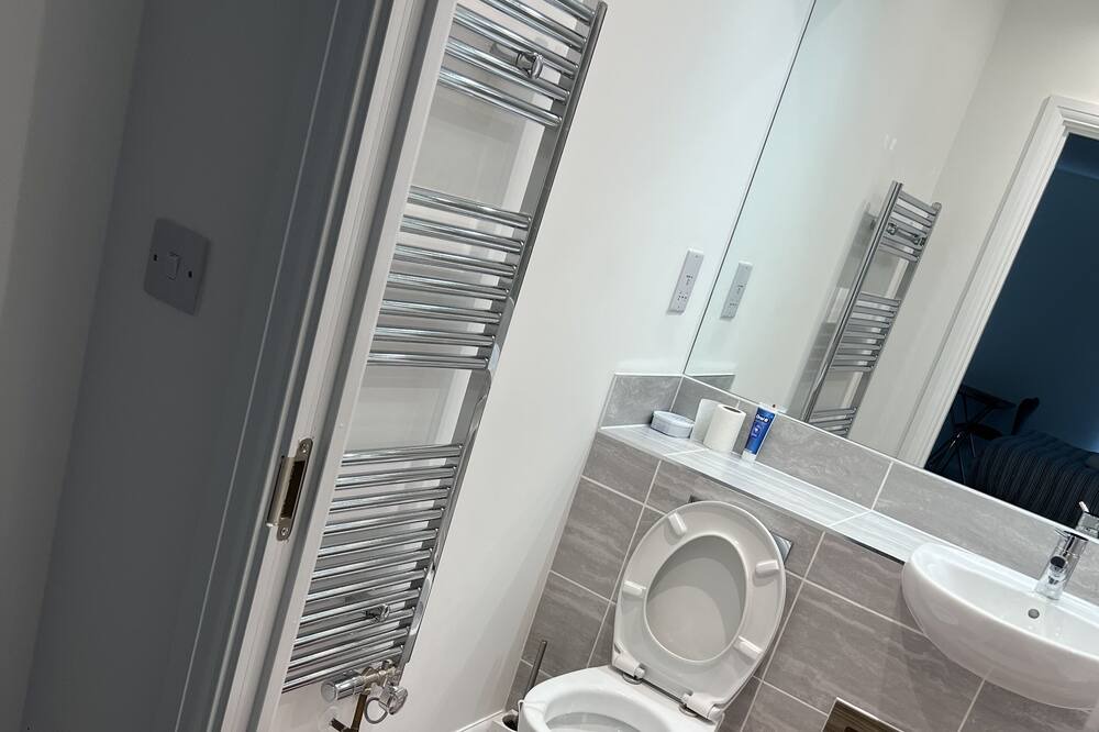 Photo of Bathroom in Dartford