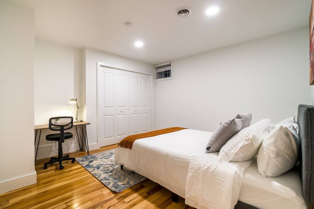 Photo of Bedroom in Corn Hill