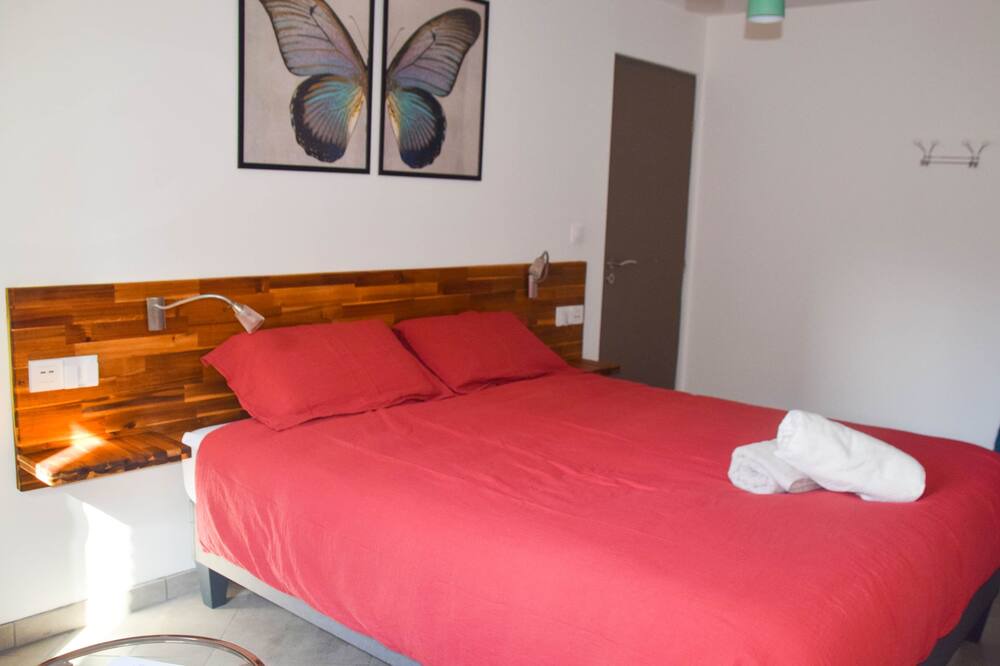 Photo of Bedroom in Elne