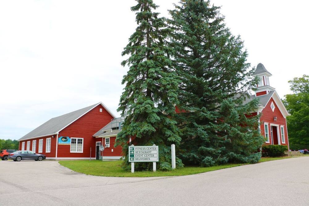 Photo of Outdoor in Maple City