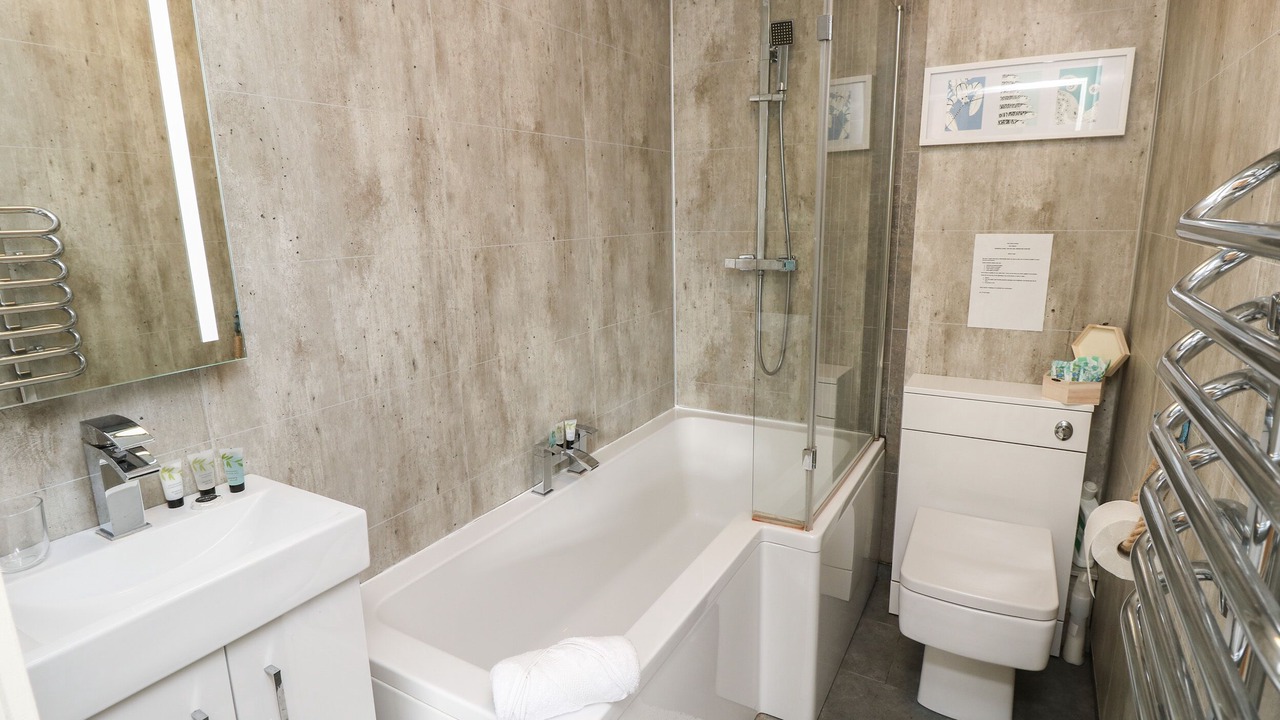 Photo of Others in Brighstone