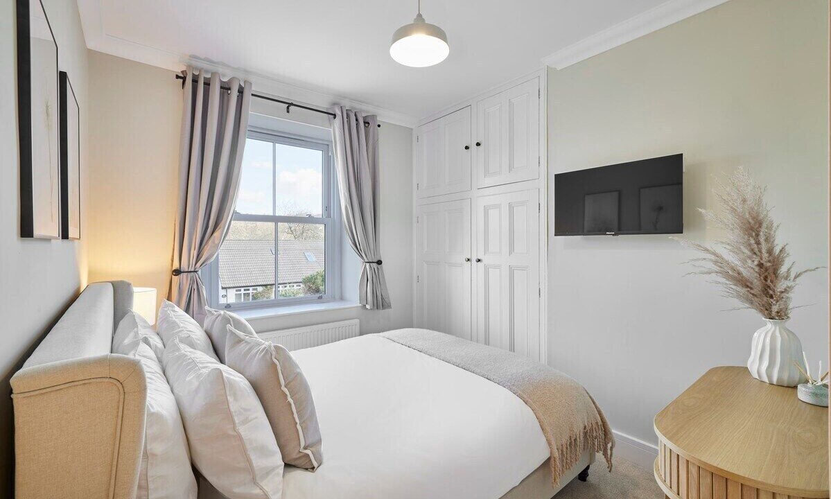 Photo of Bedroom in Birstall