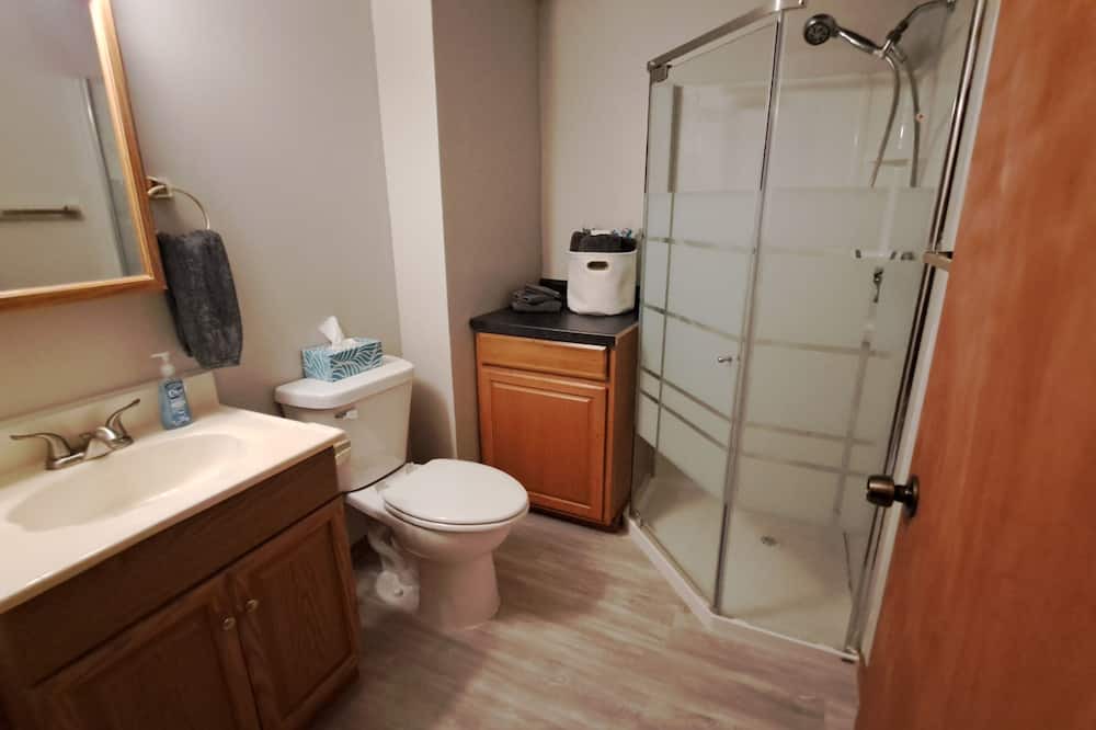 Photo of Bathroom in Forest City