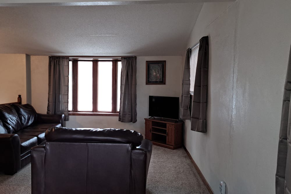 Photo of Livingroom in Forest City