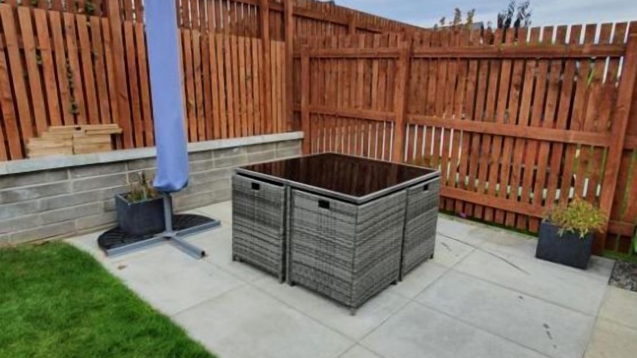 Photo of Outdoor in Elgin