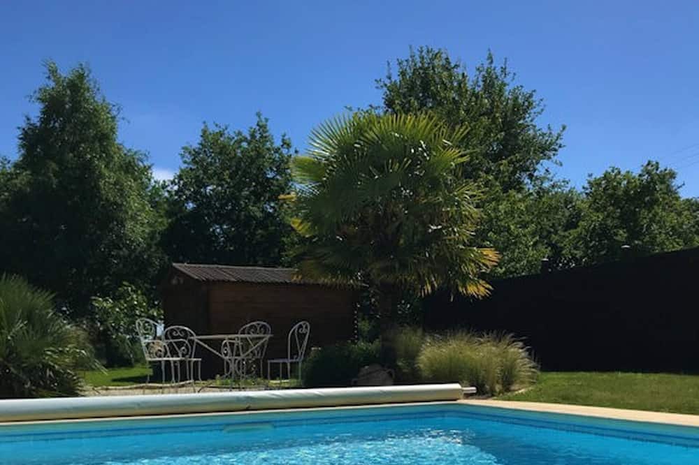 Photo of Outdoor in Aucaleuc