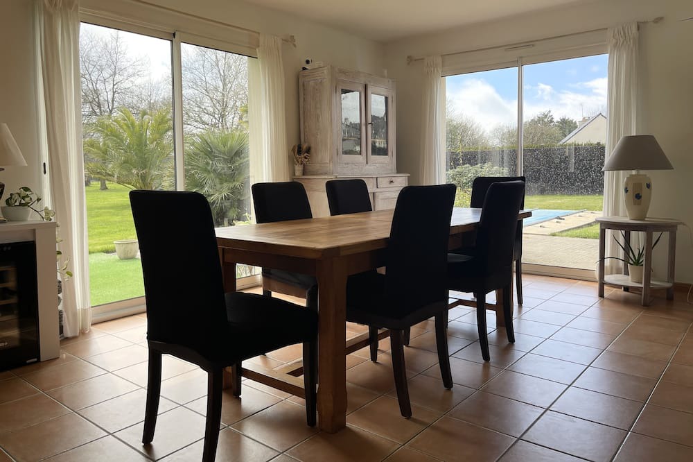 Photo of Others in Aucaleuc