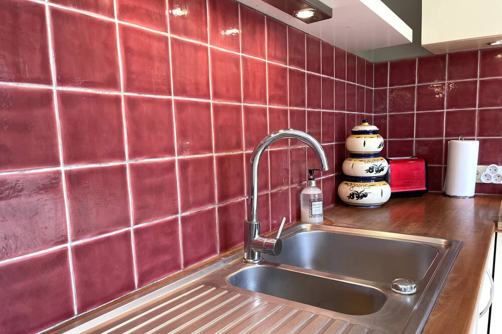 Photo of Kitchen in Aucaleuc